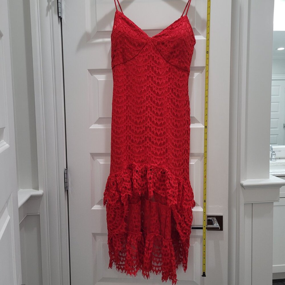 NEW High-Low Red Lace Ruffle Detail Dress. Size 2. - Picture 14 of 16